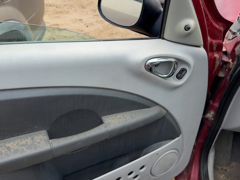 2006-2010 Pt Cruiser Front Door Trim Panel LH