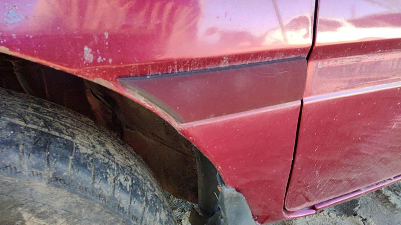 1997 Ford Aspire Fender Moulding LH