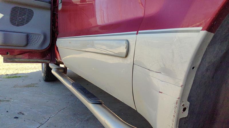 1999-2007 Ford F250 Super Duty Pickup Front Door RH