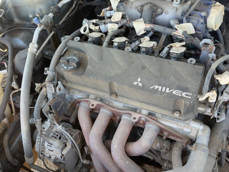 2004-2012 Mitsubishi Eclipse Cylinder Head