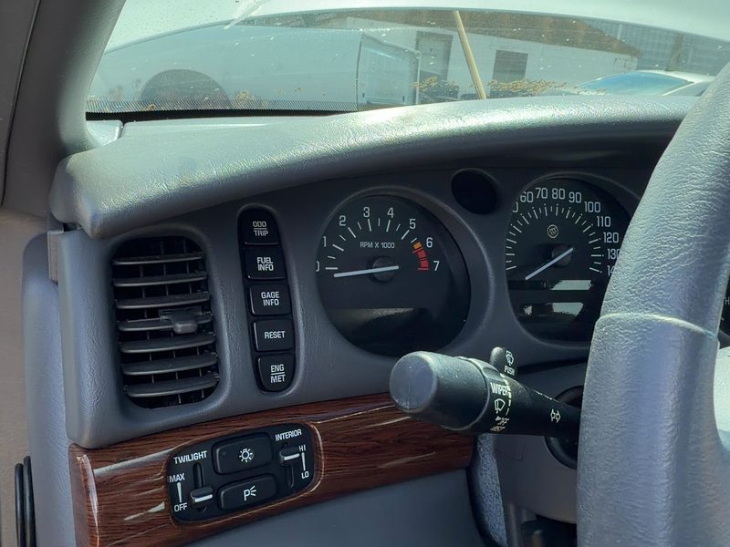 2001-2005 Buick Lesabre (80 & Up) Dash Panel