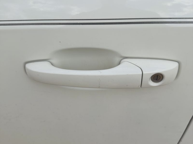 2010-2020 Chrysler Town & Country Outside Door Handle LH