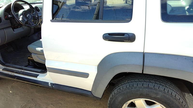 2002-2007 Jeep Liberty Rear Door LH