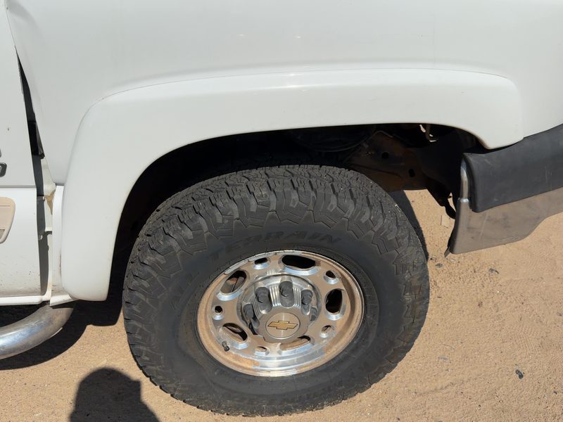 2002-2007 Chevrolet 2500 Silverado Pickup Fender Flare RH