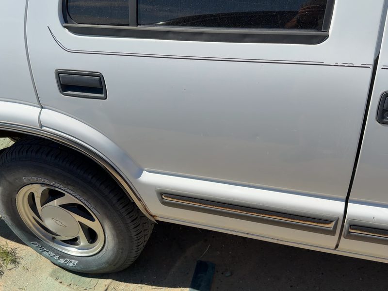1998-2005 Blazer S10/jimmy S15 Rear Door RH