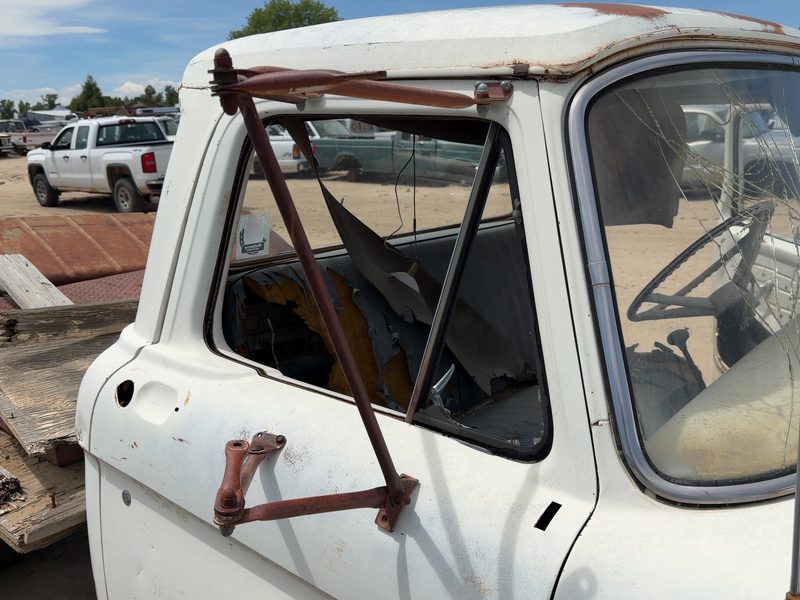 1968 Ford Pickup F350 Series Door Mirror RH
