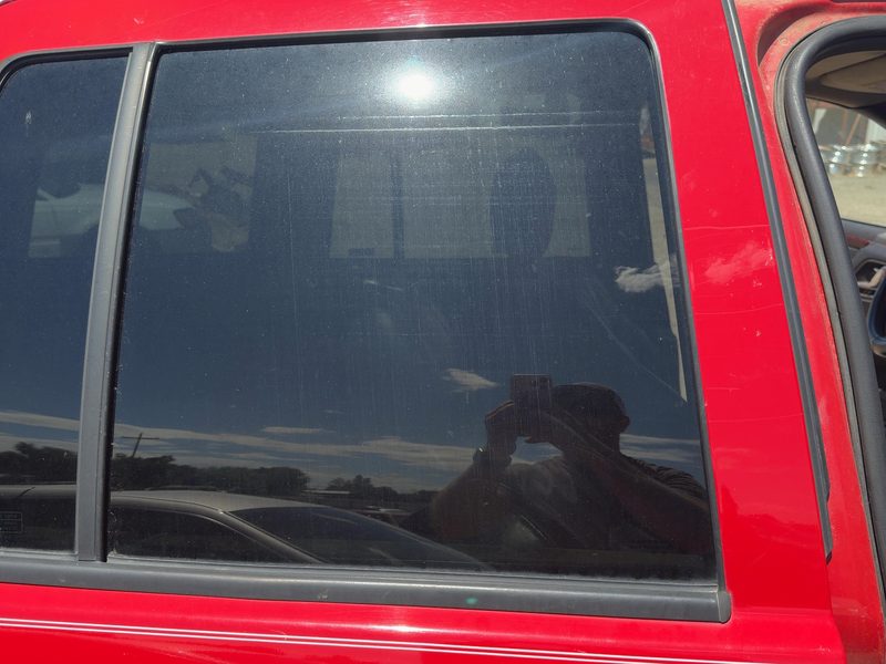 1999-2004 Jeep Grand Cherokee Rear Door Glass/Window RH