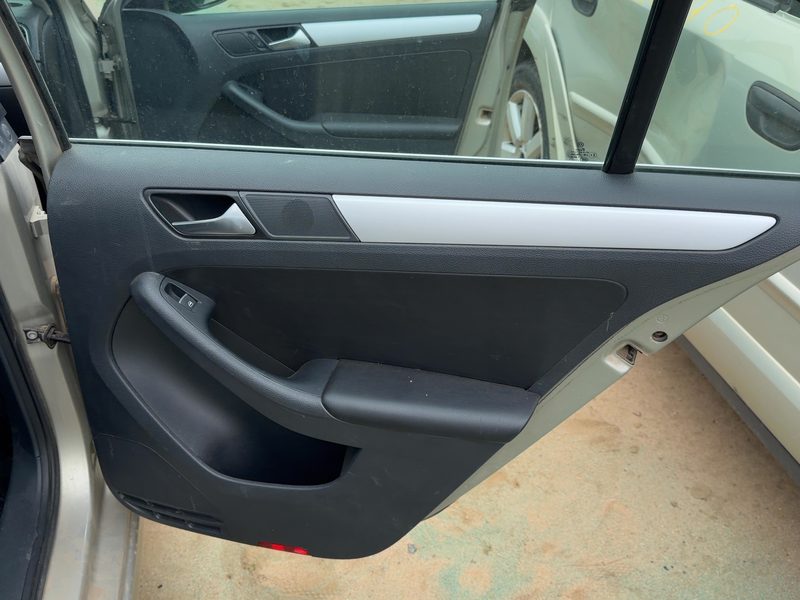 2013-2014 Jetta Except Gli Rear Door Trim Panel RH