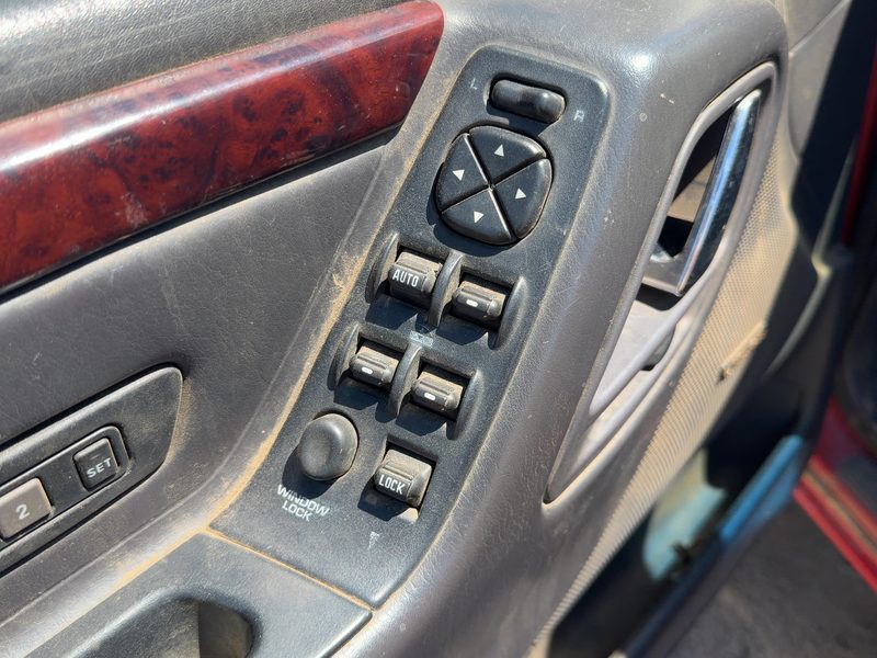1999-2004 Jeep Grand Cherokee Door Switch Front