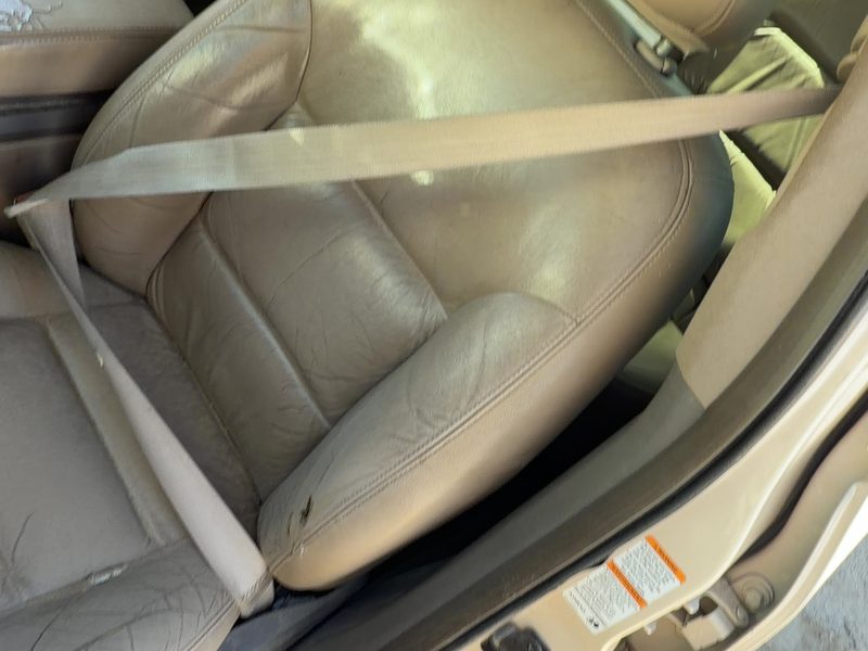 2001 Lincoln LS Front Seat Belt LH