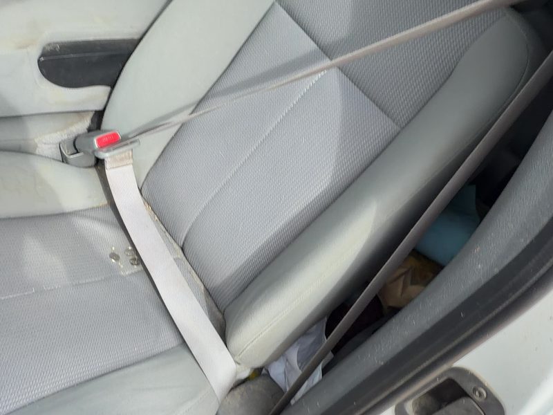 2005-2011 Dodge Dakota (mid-size) Front Seat Belt LH
