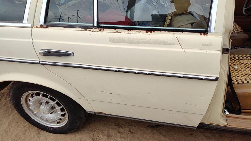 1979-1985 Mercedes 300d Rear Door RH