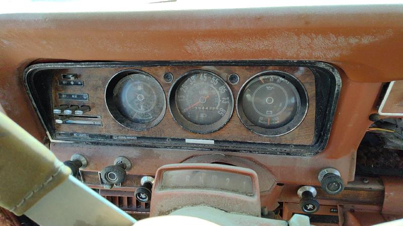 1978-1985 Jeep Grand Wagoneer Dash Panel
