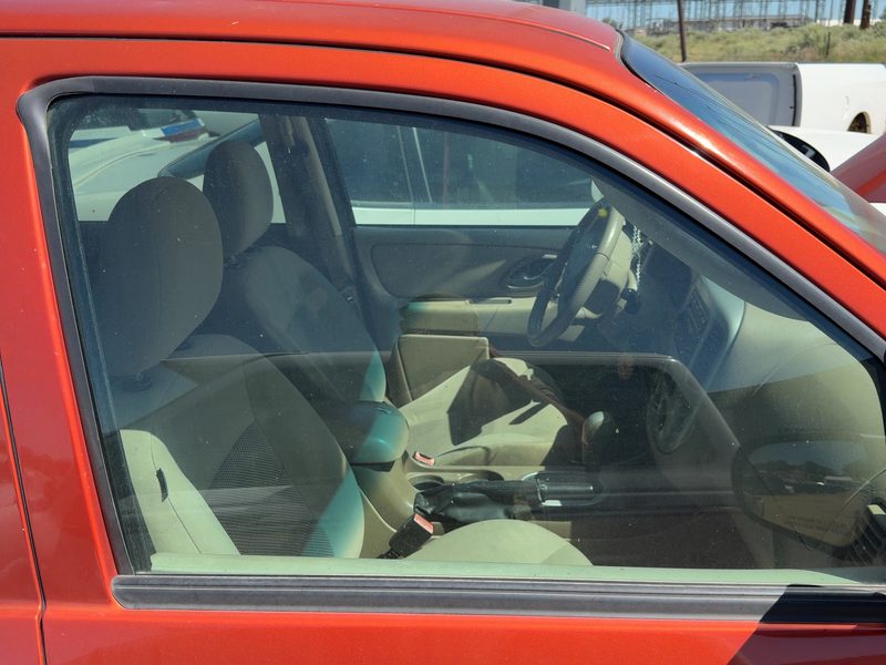 2001-2007 Ford Escape Front Door Glass/Window RH