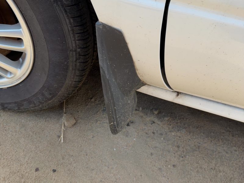 2005 Buick Lesabre (80 & Up) Fender Moulding LH