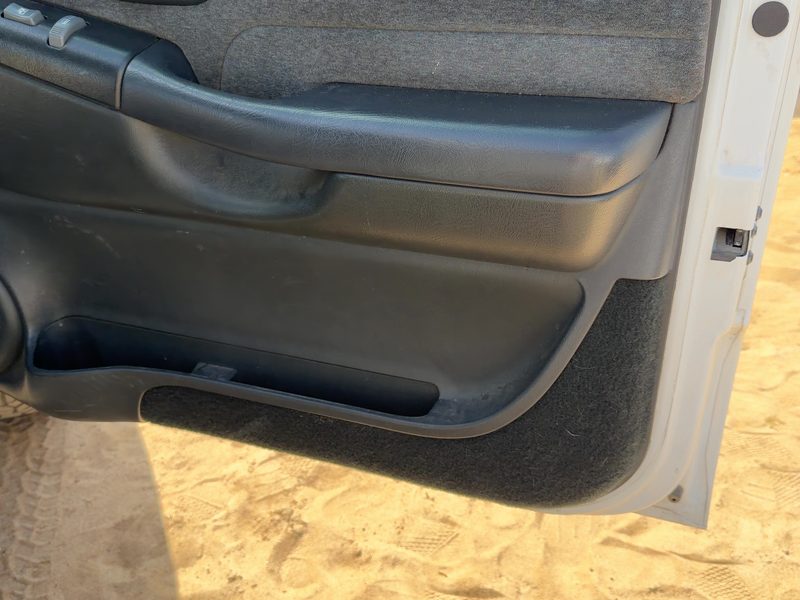 2000-2003 Blazer S10/jimmy S15 Front Door Trim Panel RH
