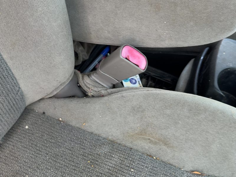 2000-2003 Ford Taurus(see Also Taurus X) Front Seat Belt RH