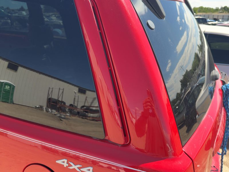 2000 Jeep Grand Cherokee Quarter Panel Moulding LH