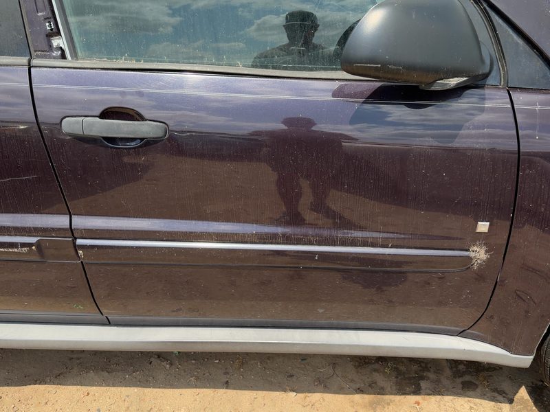2005-2009 Chevrolet Equinox Front Door RH