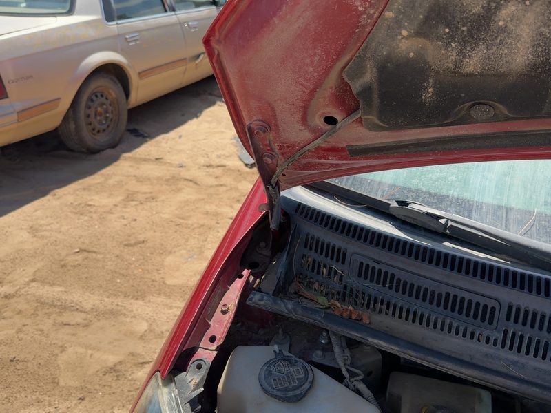 2004-2009 Toyota Prius Hood Hinge RH