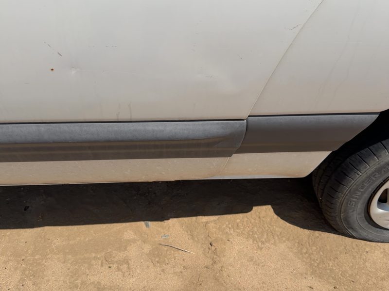 1999 Chrysler Town & Country Rear Door Moulding LH