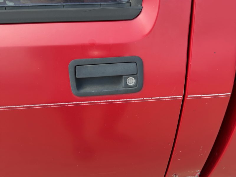 1991 Dodge Dakota (mid-size) Outside Door Handle LH