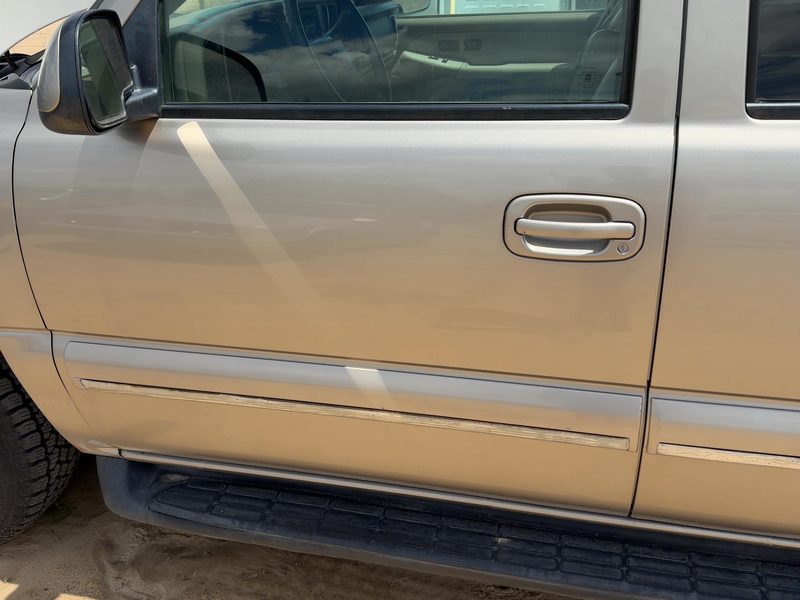 1999-2007 Chevy/gmc Suburban 1500 Series Front Door LH