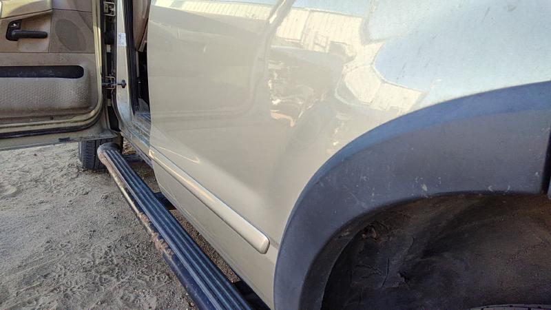2002-2005 Explorer Rear Door LH