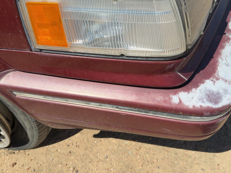 1987 Nissan Maxima Fender Moulding RH