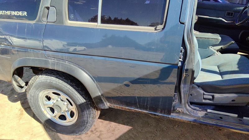 1990-1995 Nissan Pathfinder Rear Door RH