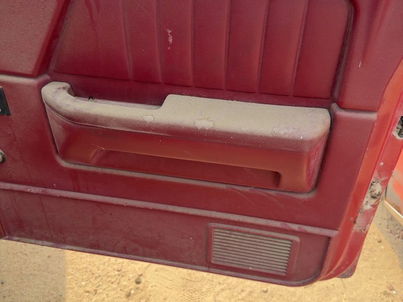 1991 Dodge Dakota (mid-size) Front Door Trim Panel RH