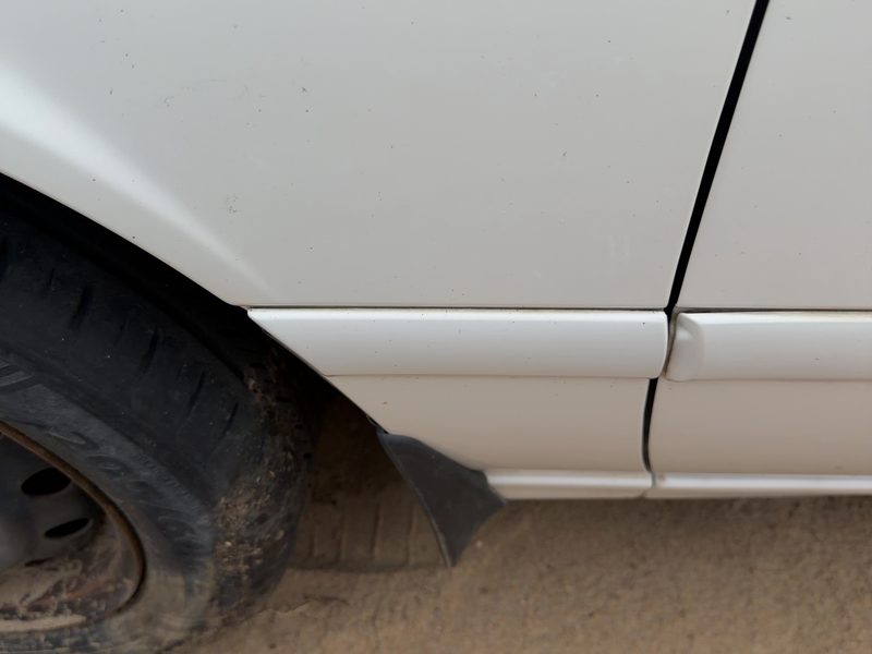 2000-2001 Toyota Camry Fender Moulding LH