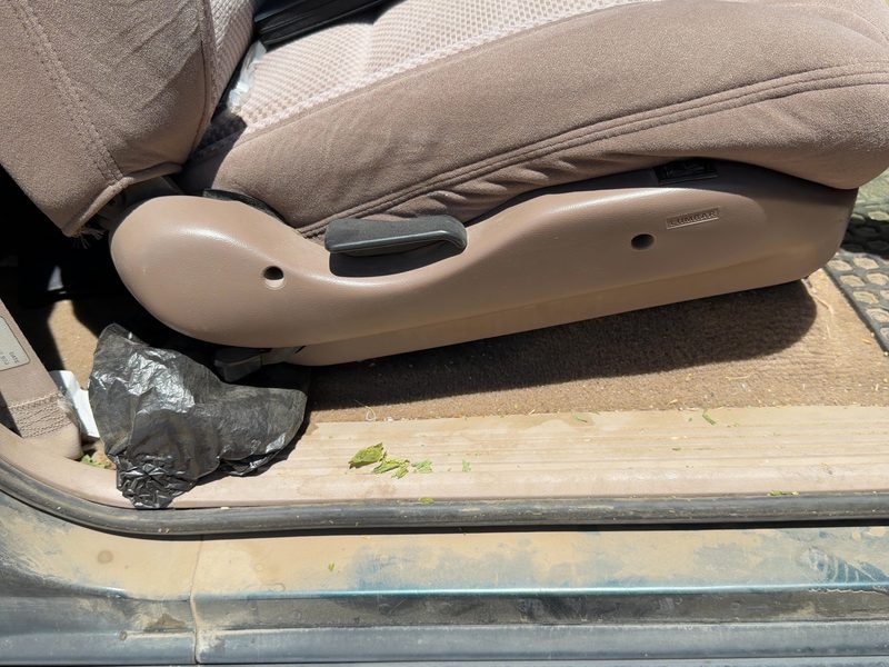 1994 Explorer Seat Track RH