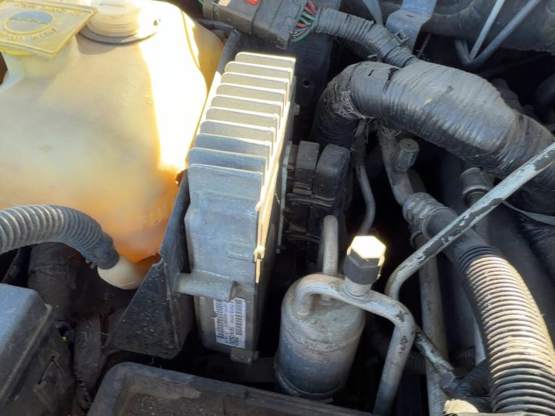 2002 Jeep Grand Cherokee Engine/Motor Brain Box