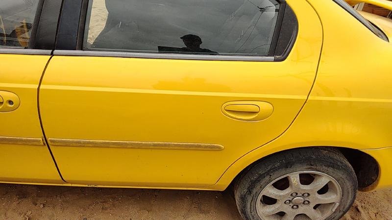 2000-2005 Neon Rear Door LH