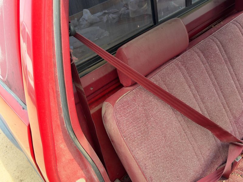 1991 Dodge Dakota (mid-size) Front Seat Belt RH