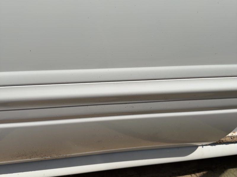 2000-2005 Buick Lesabre (80 & Up) Rear Door Moulding RH