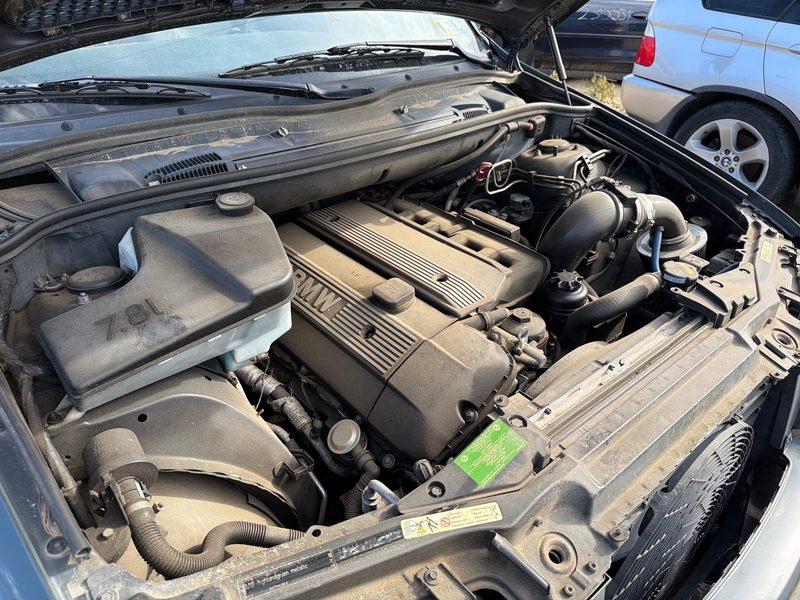 2005-2006 BMW X5 Radiator