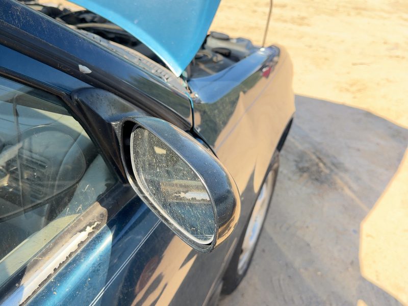 1998-2002 Toyota Corolla (also See FX 87-88) Door Mirror RH
