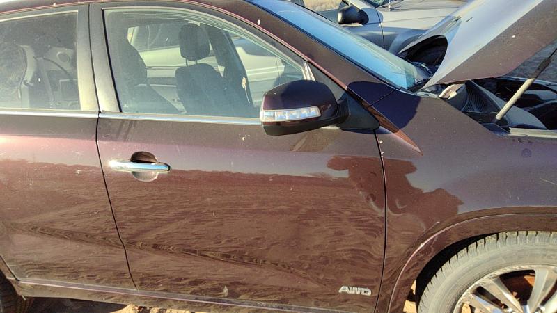 2011-2015 Kia Sorento Front Door RH