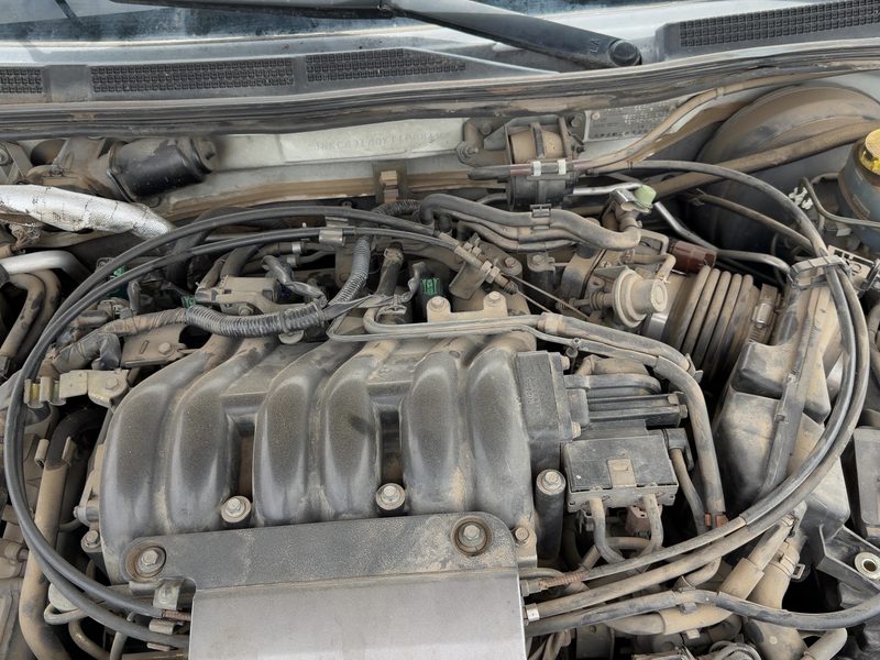 1995-2001 Infiniti I30 Cylinder Head RH