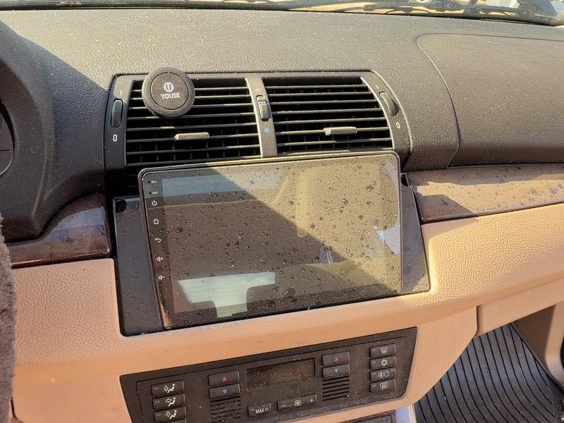 2000-2006 BMW X5 Dash Panel