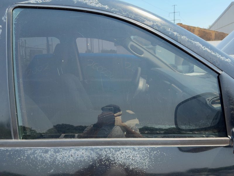 2002-2010 Dodge Ram Pickup 1500 Series Front Door Glass/Window RH