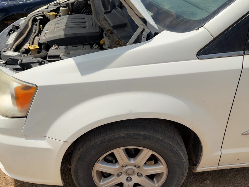 2008-2020 Chrysler Town & Country Fender LH