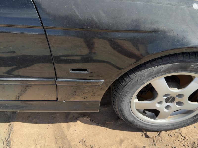 1997-2003 BMW 530i Fender RH