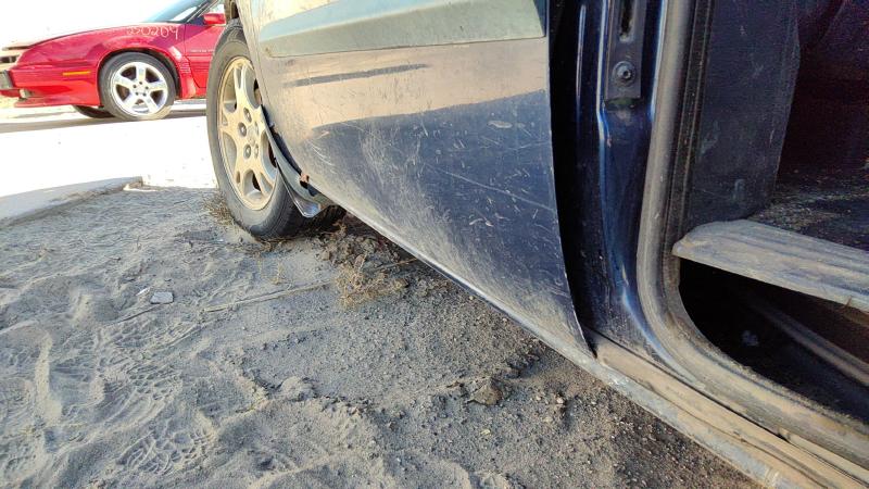 2001-2003 Dodge Caravan Front Door LH
