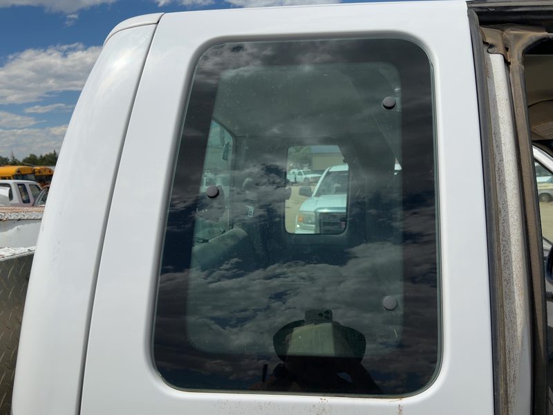 1999-2016 Ford F350 Super Duty Pickup Rear Door Glass/Window RH
