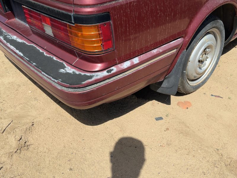 1987-1988 Nissan Maxima Rear Bumper Assembly