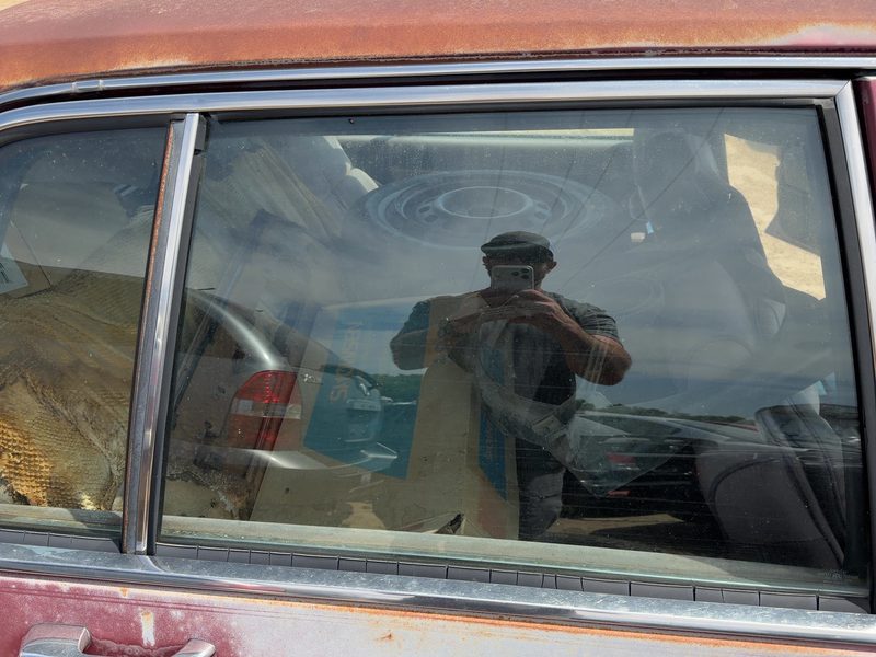 1985-1986 Buick Park Avenue (80&up) Rear Door Glass/Window RH