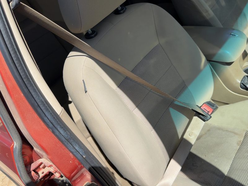 2005-2007 Ford Escape Front Seat Belt RH